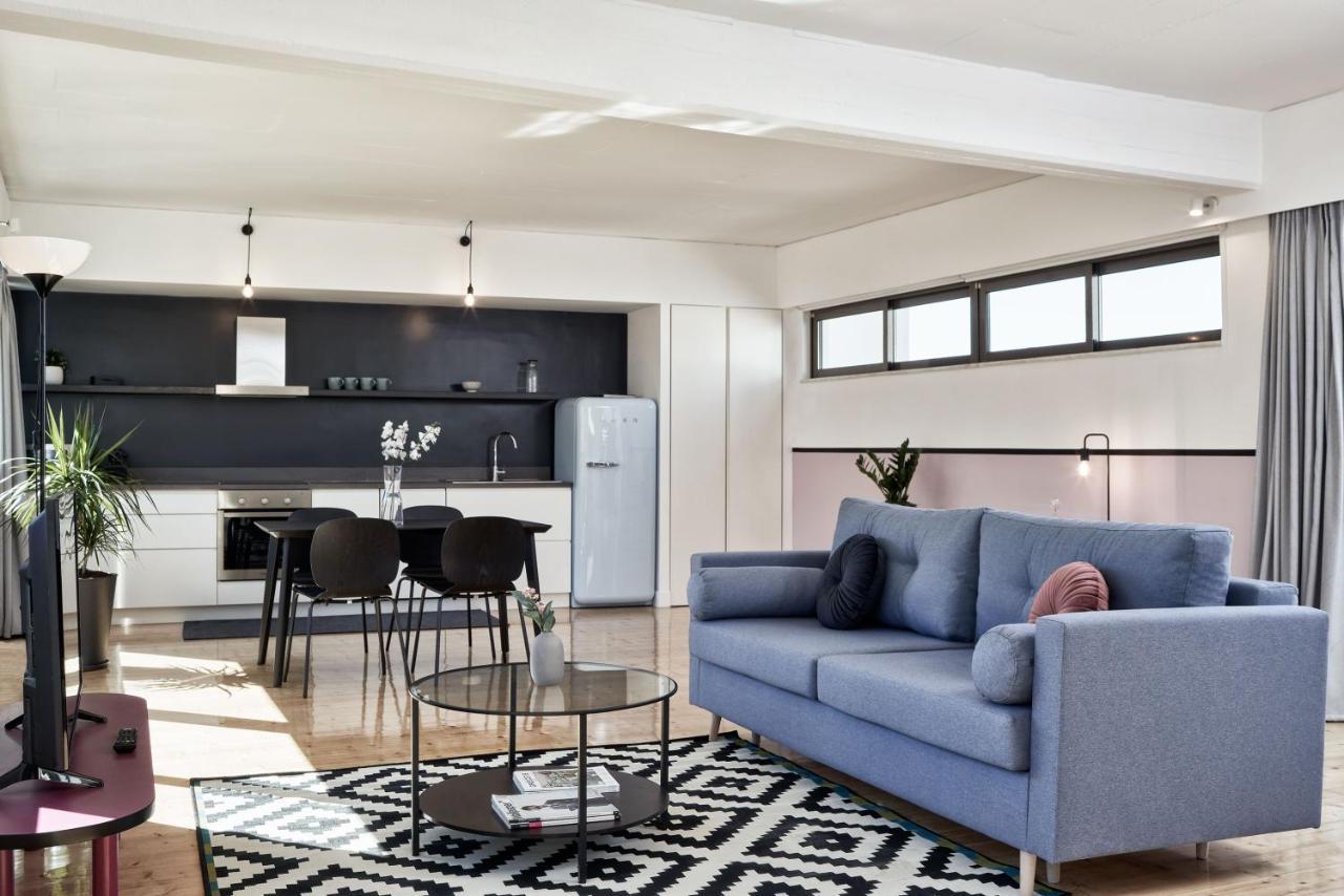 Mono Lofts Apartment เอเธนส์ ภายนอก รูปภาพ
