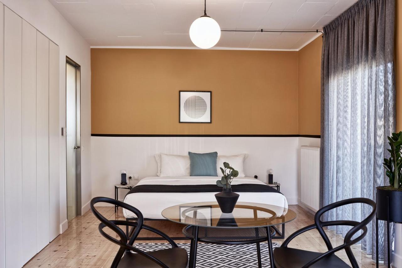 Mono Lofts Apartment เอเธนส์ ภายนอก รูปภาพ