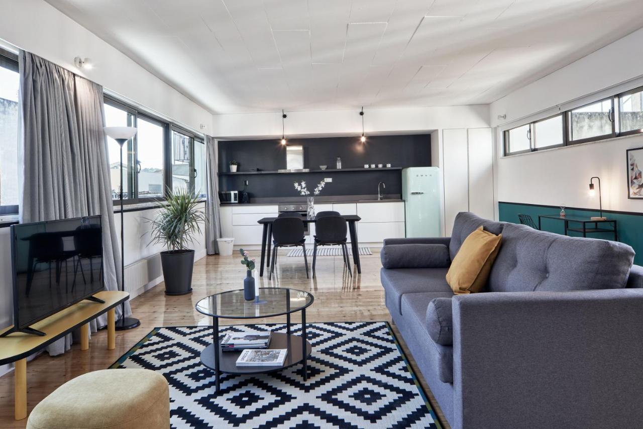 Mono Lofts Apartment เอเธนส์ ภายนอก รูปภาพ